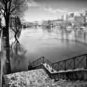 La tour Eiffel et la Seine en crue