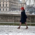 La fille au chapeau rouge