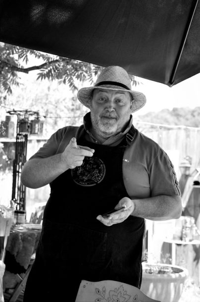20220710-Dan-Latif-Nikon-D90-35mm_DSC0653_MOD_BW_FRAME_resize