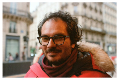 20250125-Canon-EOS-30V-Kodak-Portra800_34_MOD_FRAME_resize