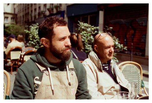 2025-05-17-Canon-EOS-1V-CineStill-400D-05_MOD_FRAME_resize