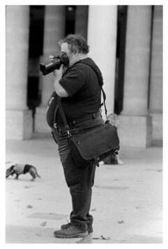 2025-10-18-Canon-EOS-1V-Kodak-TriX_24_MOD_BW_FRAME_resize